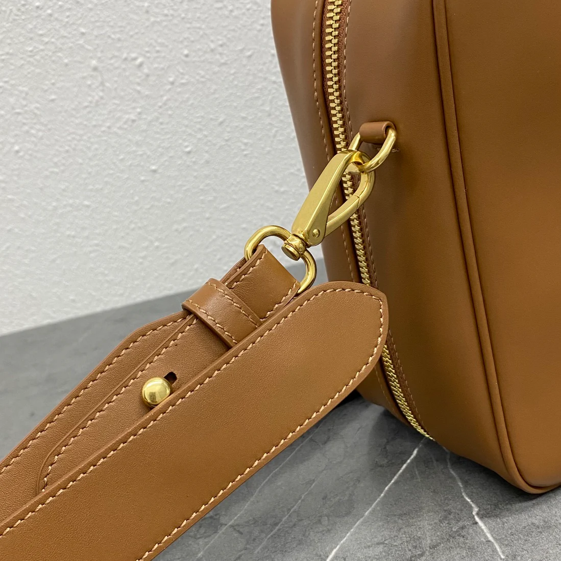 Сумка/портфель Miu Miu Beau - коричневый