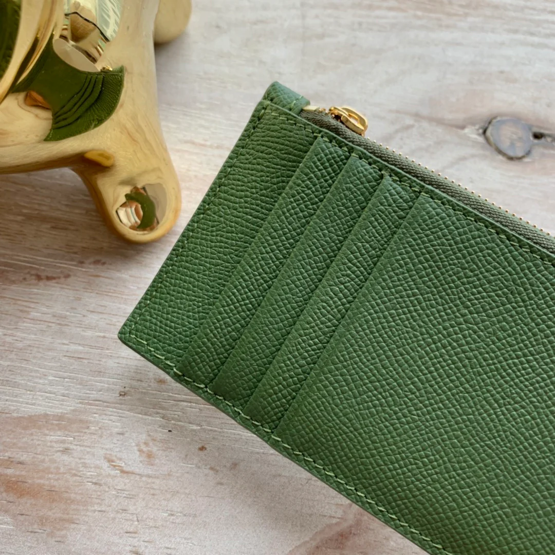 Кардхолдер Celine из зернистой телячьей кожи с застежкой-молнией