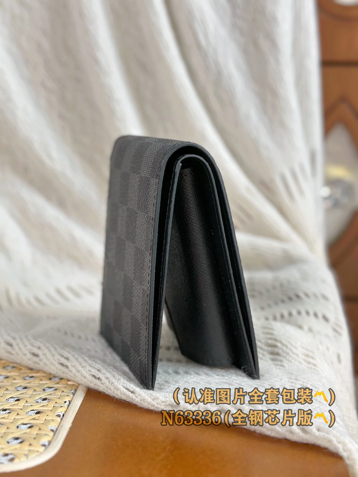 Кошелек LV-n63336-marco, черный в клетку