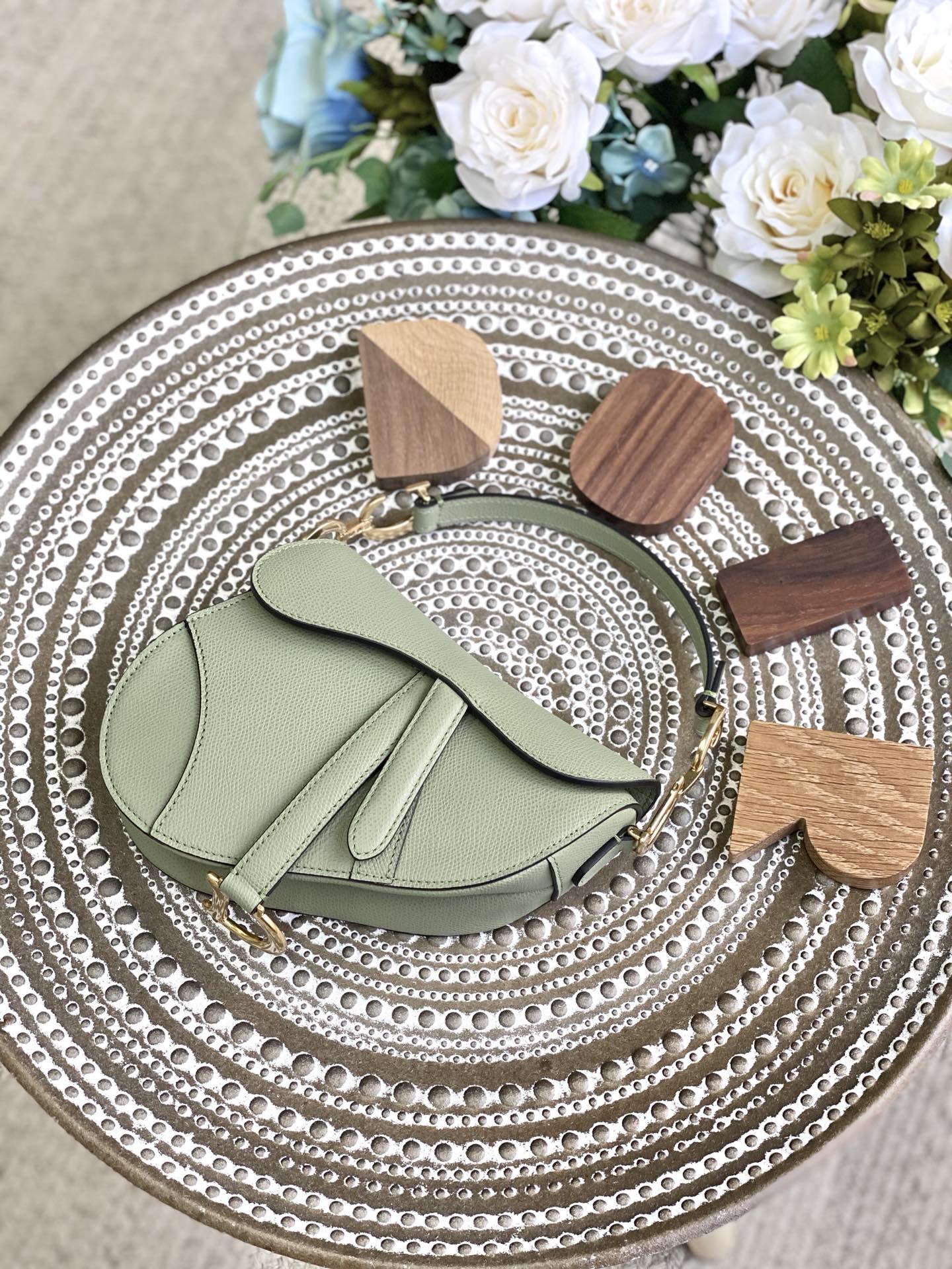 Сумка Dior Saddle Bag - с принтом пальм - маленькая, цвет матча - 19 см