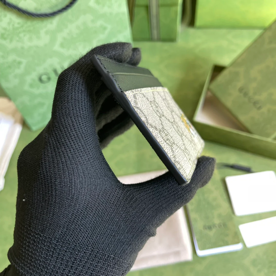 Gucci 卡包／卡片夹／名片夹