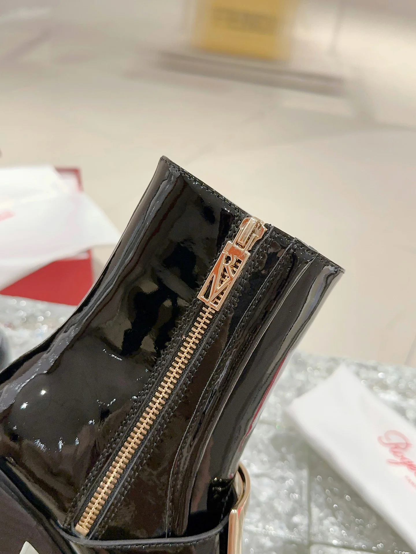 Ботильоны с квадратным носком и пряжкой - 2024 - Ботильоны с металлической пряжкой - Черные