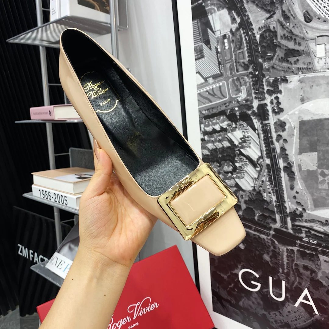 Туфли на каблуке RV-4-5 см, телесно-розовые.