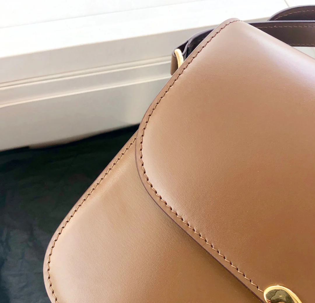 Celine Triomphe Medium Calfkin Brown