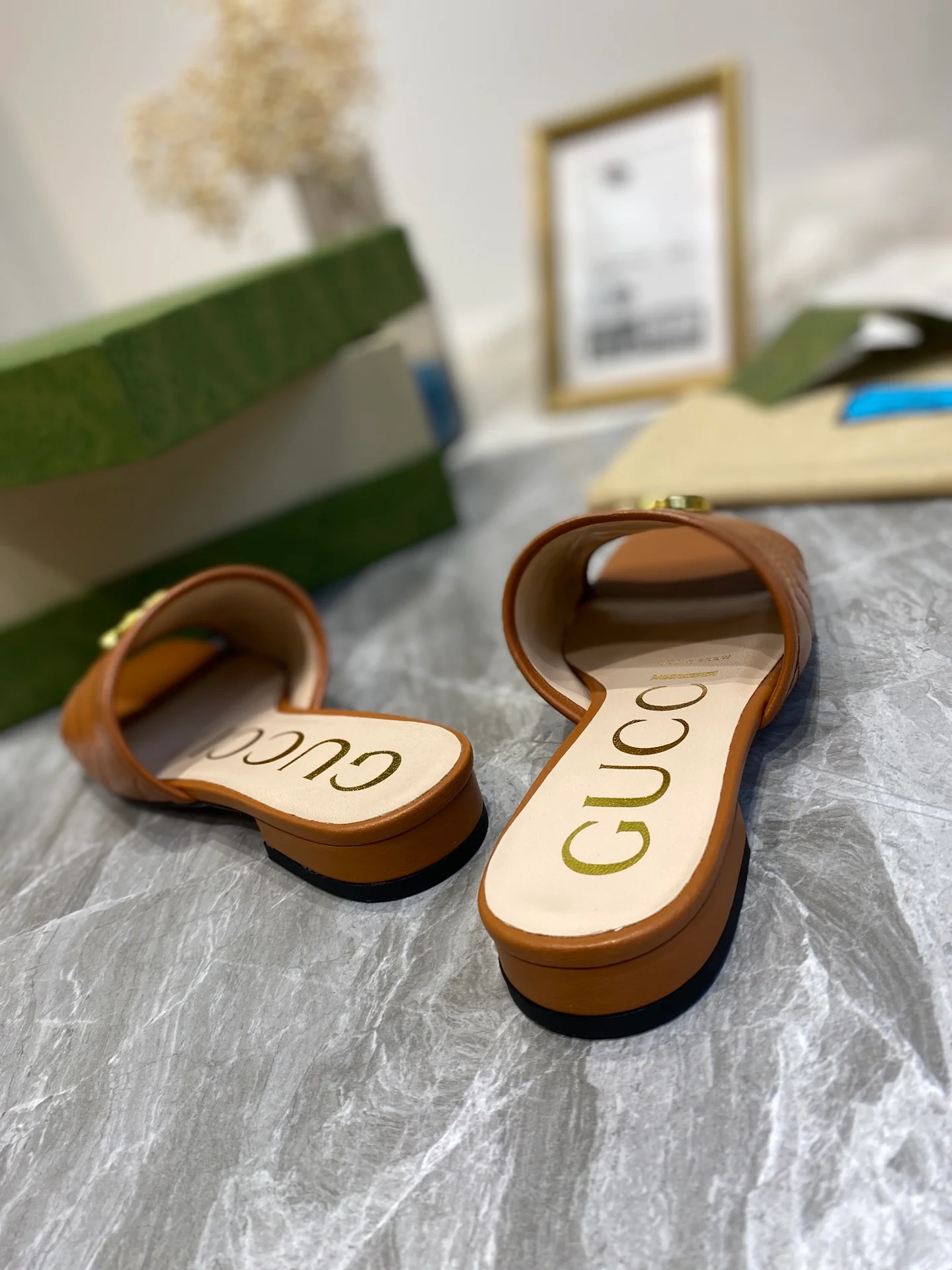 Тапочки Gucci - 1