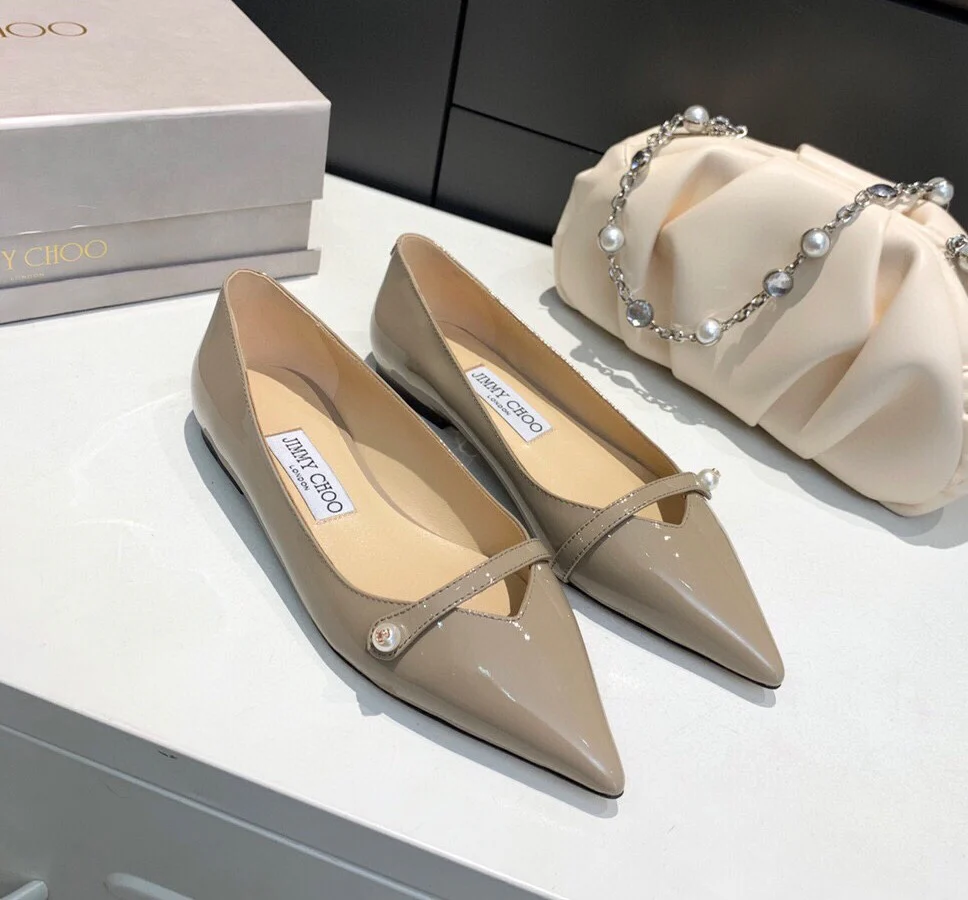 Балетки с острым носком и пряжкой от Jimmy Pearl