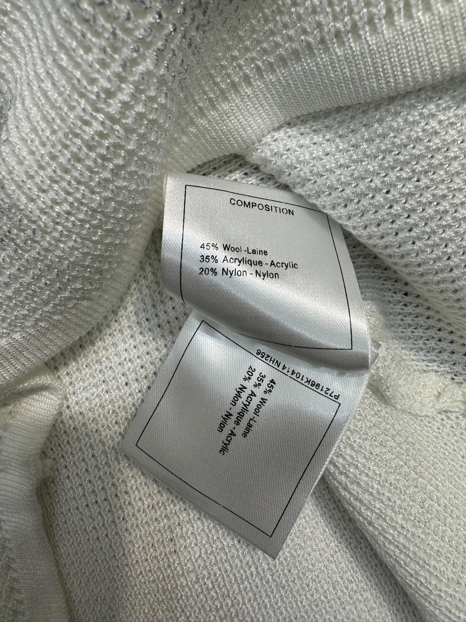 Вязаный жилет Chanel 2403 Graffiti с V-образным вырезом