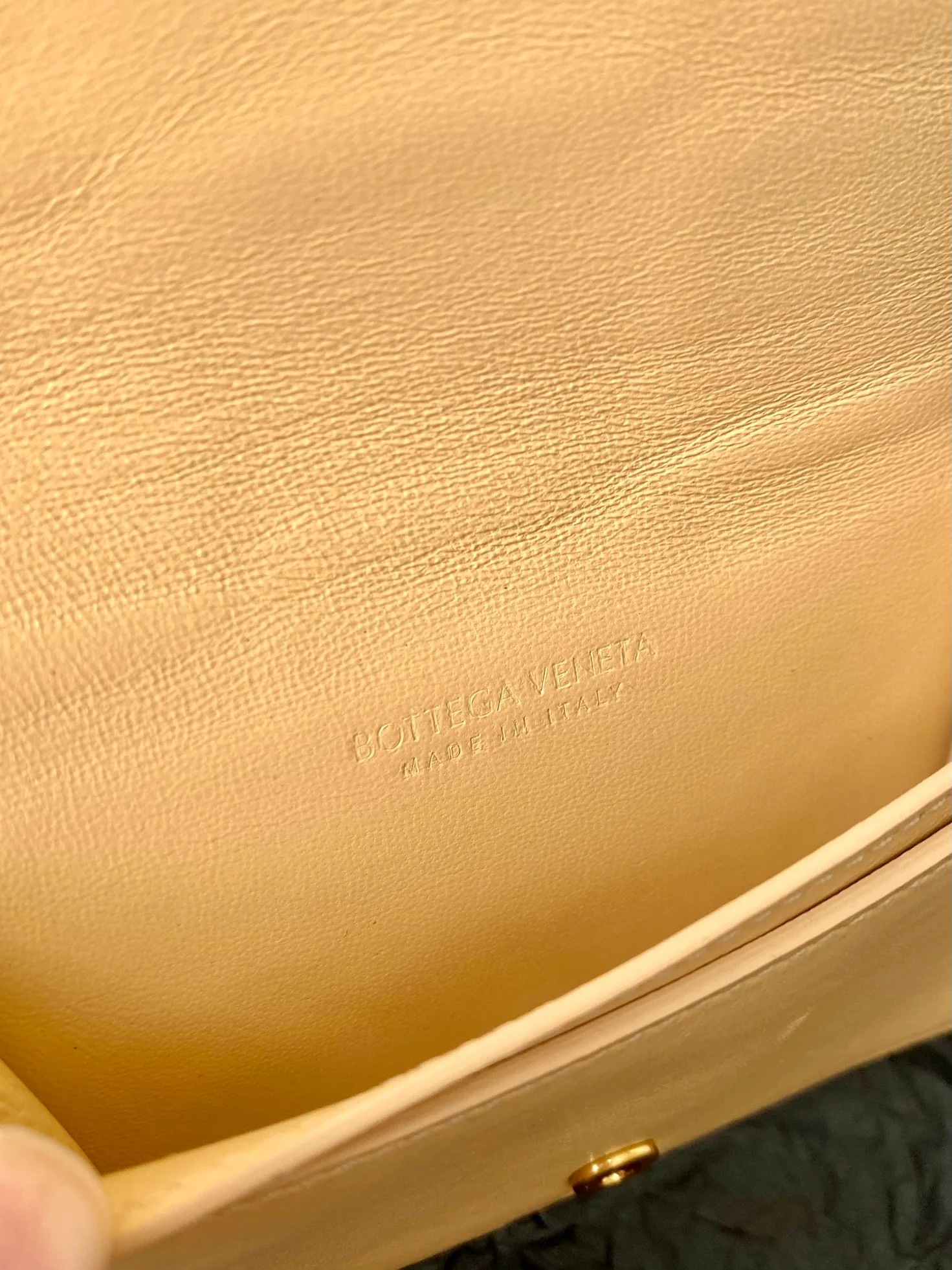 BV- 大格翻盖卡包 小羊皮 12.2×7.5×2.5cm