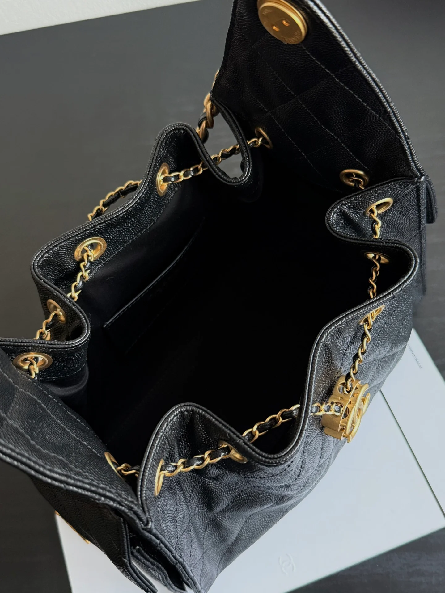 Сумка Chanel 25s 25bag Caviar Drawstring Hobo Small - Black