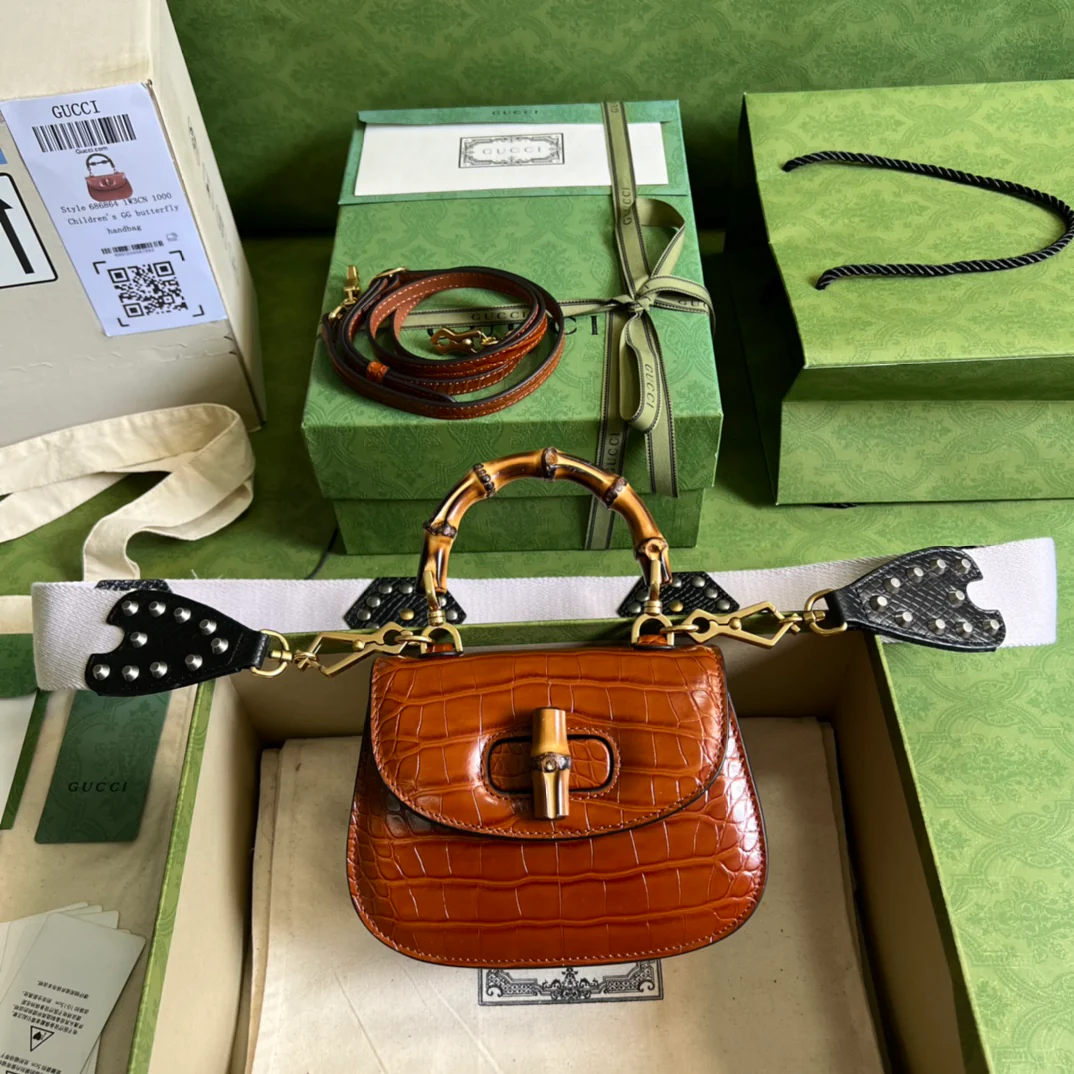 Маленькая сумочка Gucci с бамбуковой ручкой - 17x12x7 см - 1