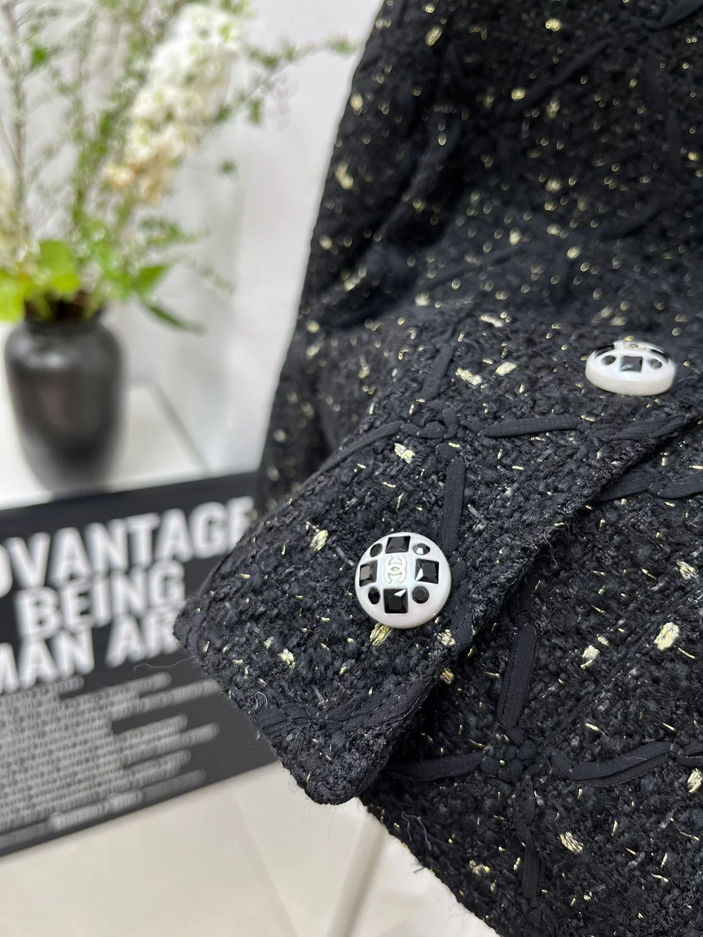 Куртка Chanel 2403 ?Камелия? — черная