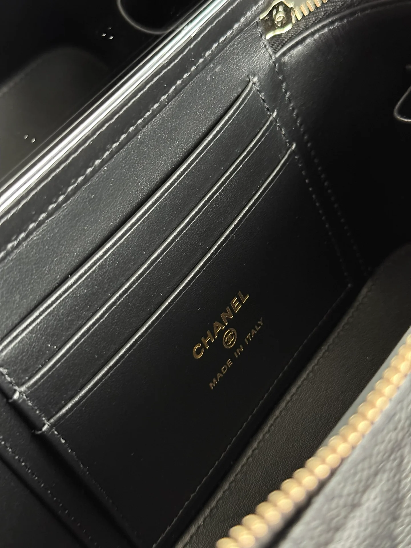 Сумка-ланчбокс Chanel 25c - черная