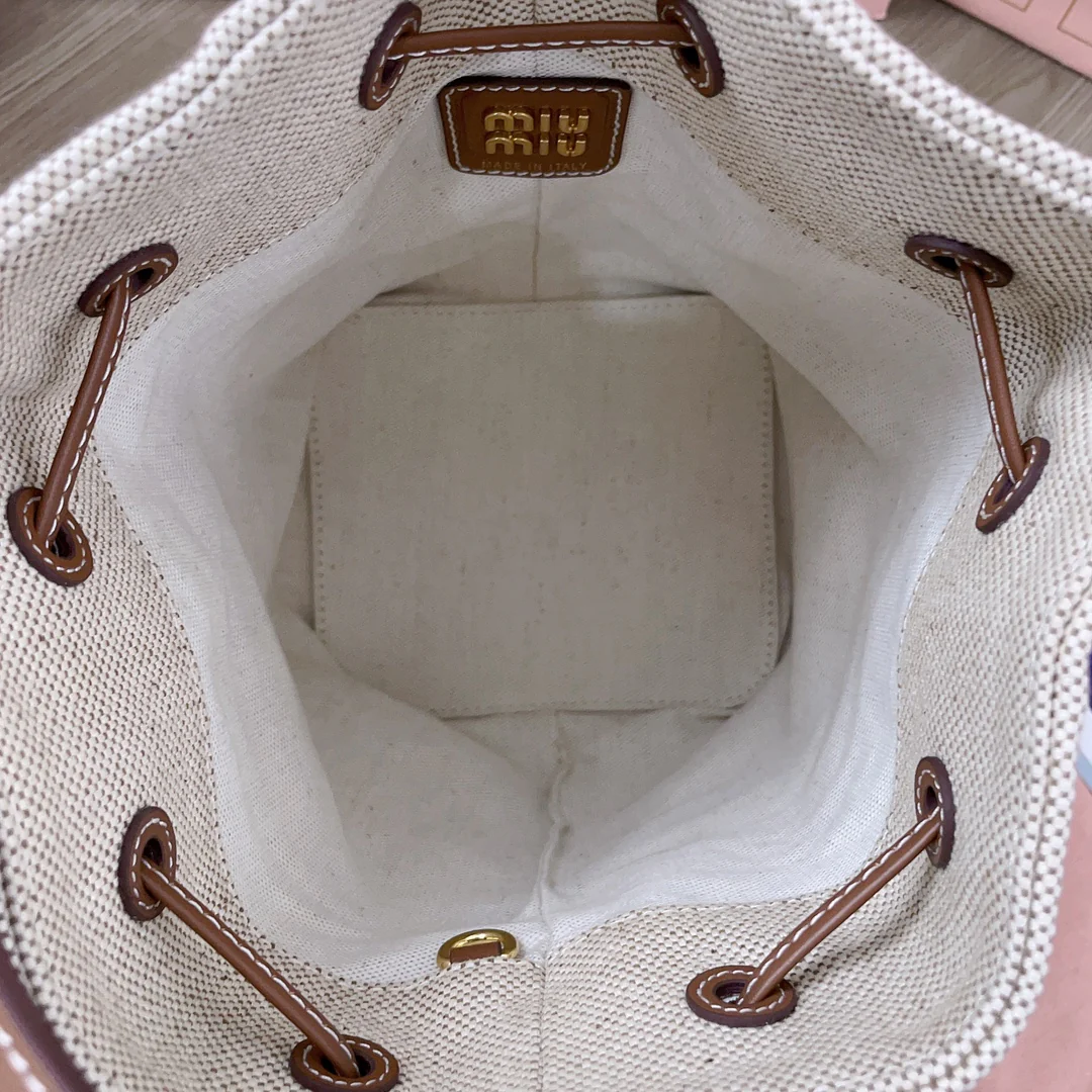 Сумка-тоут Miu Miu Ivy - Маленькая сумка-ведро - Лоскутное шитье из холста и кожи