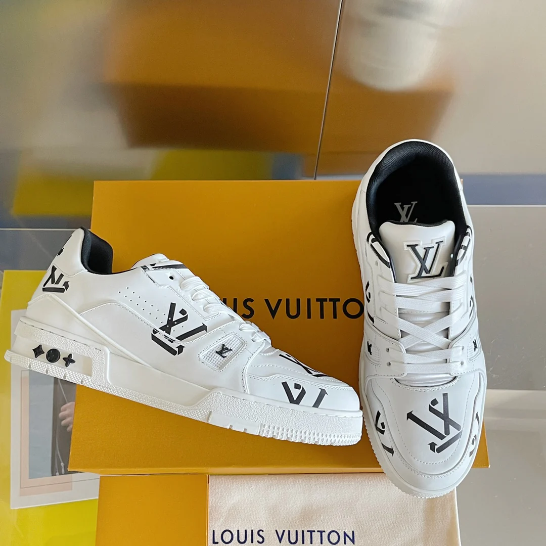 Кроссовки LV Trainer - черные