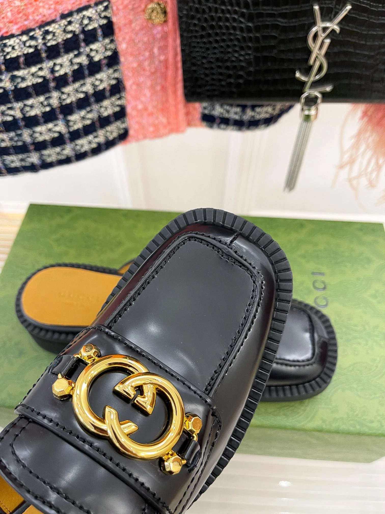 Gucci - Ретро слипоны