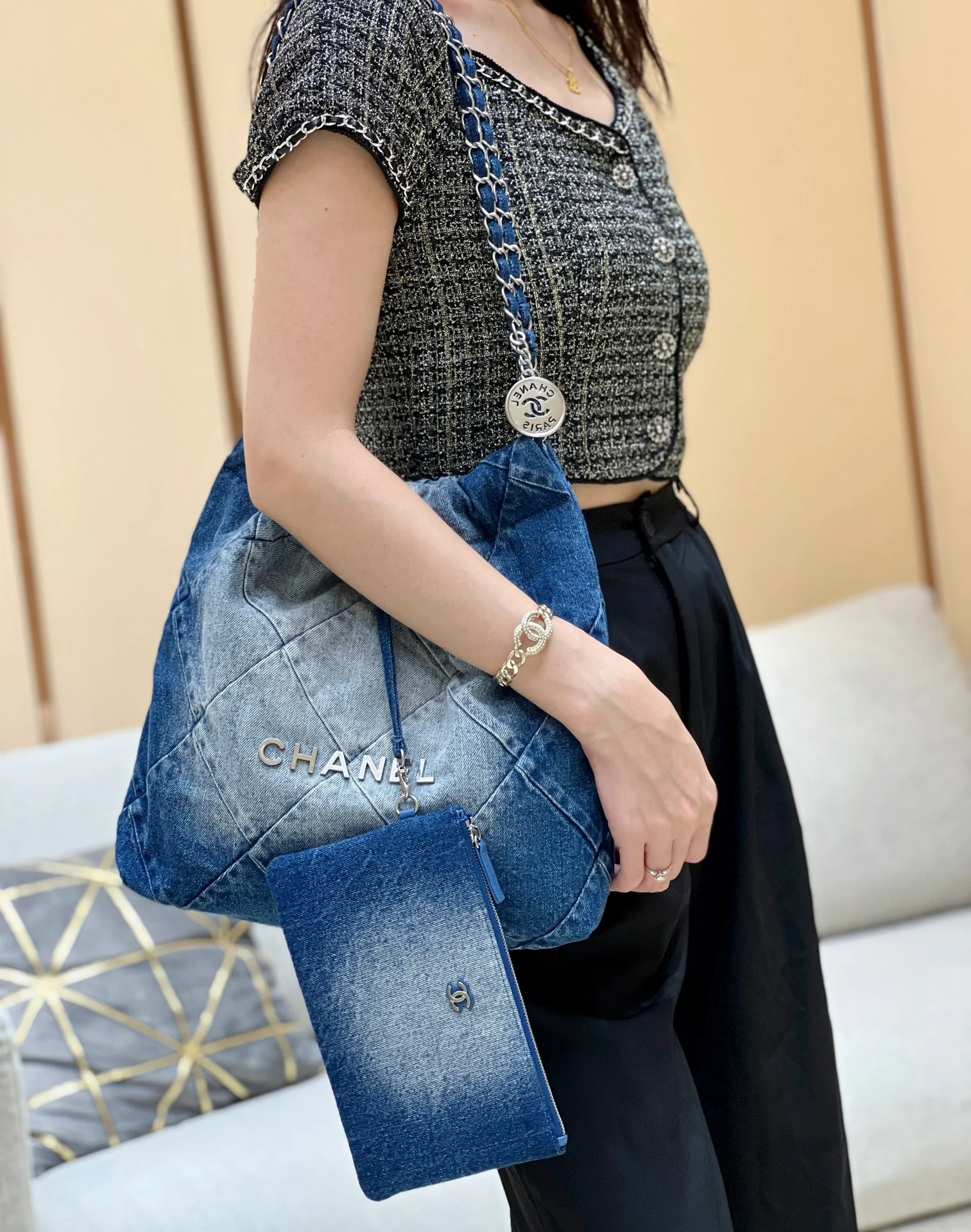 Сумка Chanel 24s 22 Series Color Block Denim Bag - средний размер