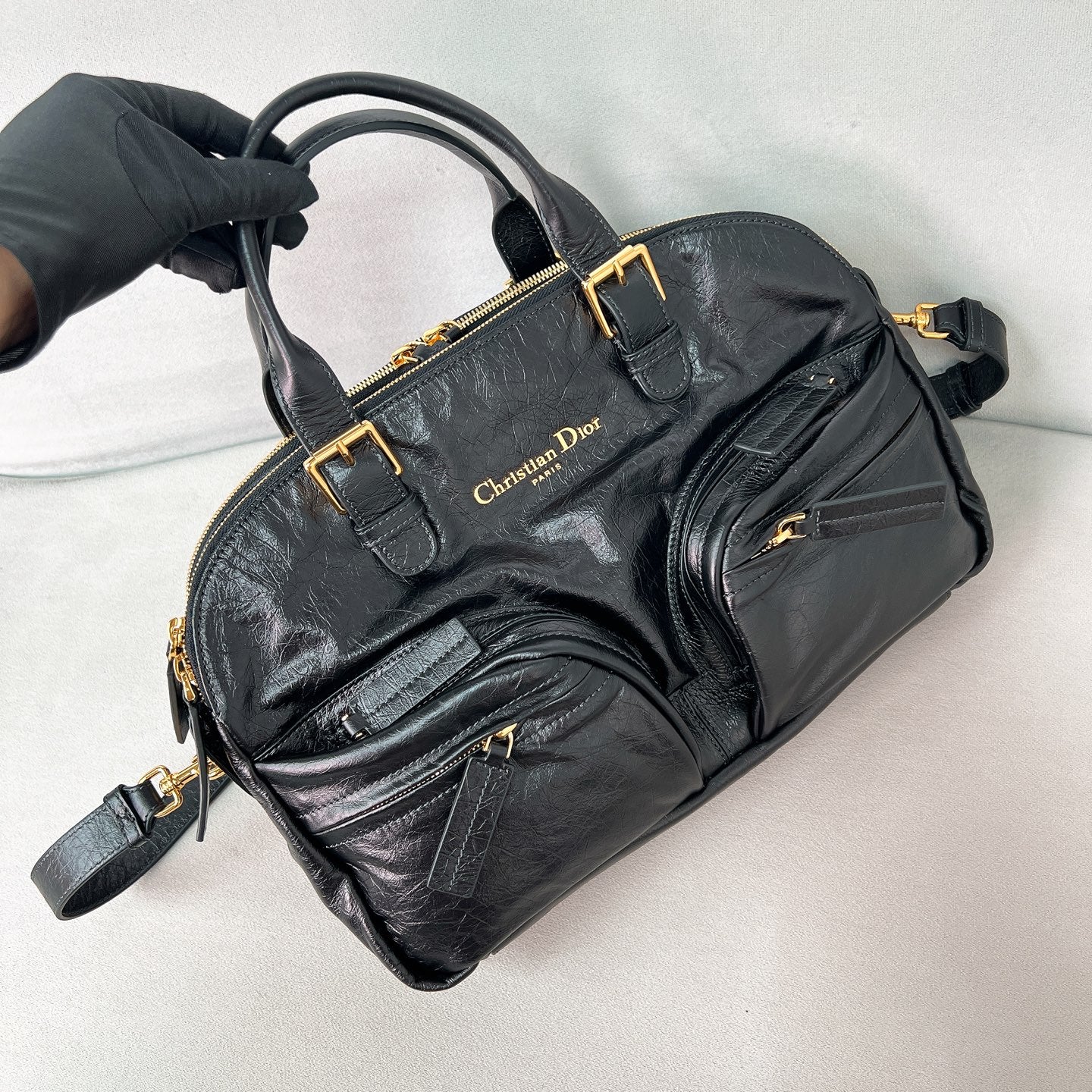 Сумка для боулинга Dior Grand Tour из вощеной кожи - средний размер