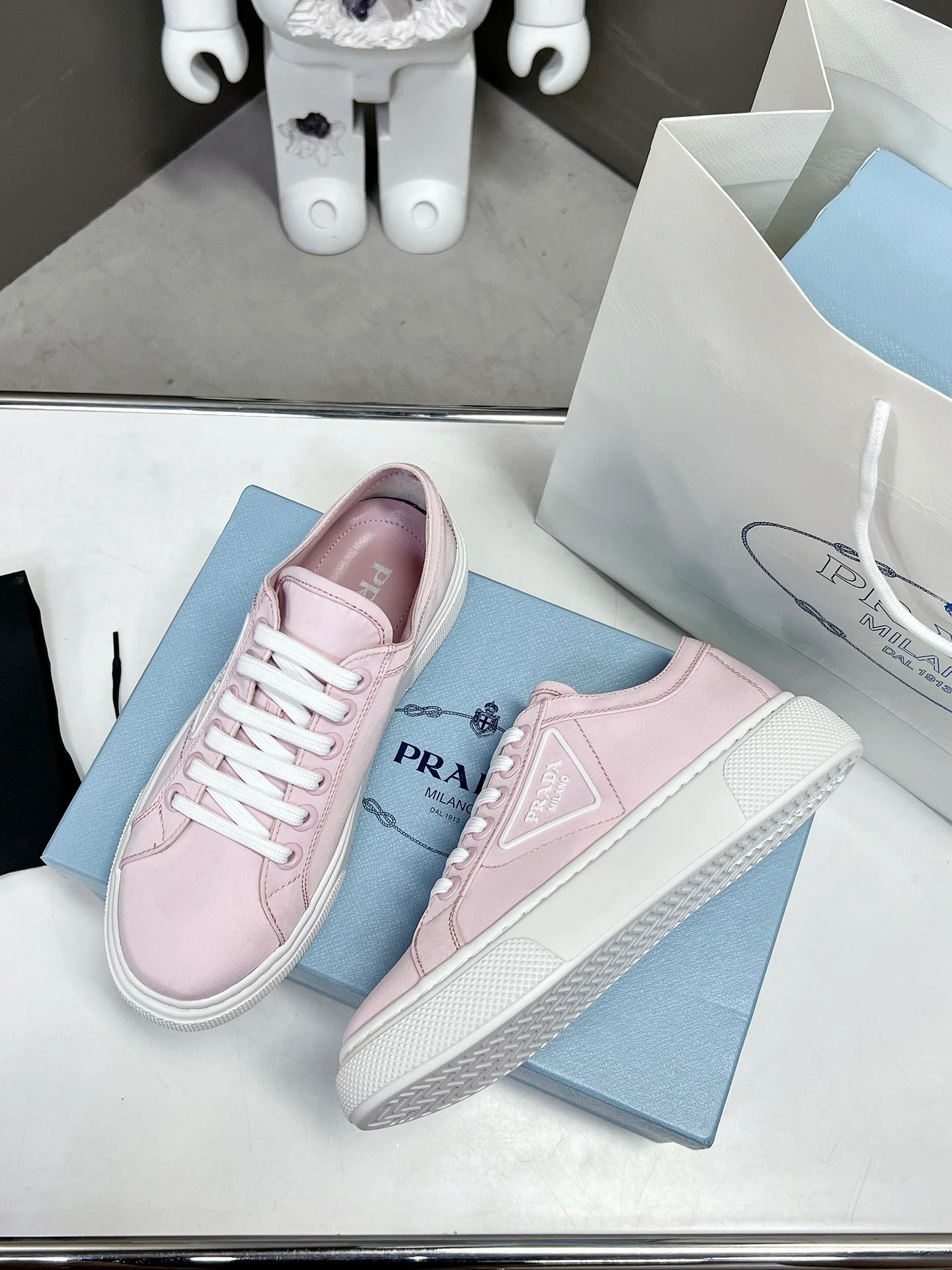 Новинка сезона осень/зима 2022 от Prada - повседневные туфли на платформе - 2