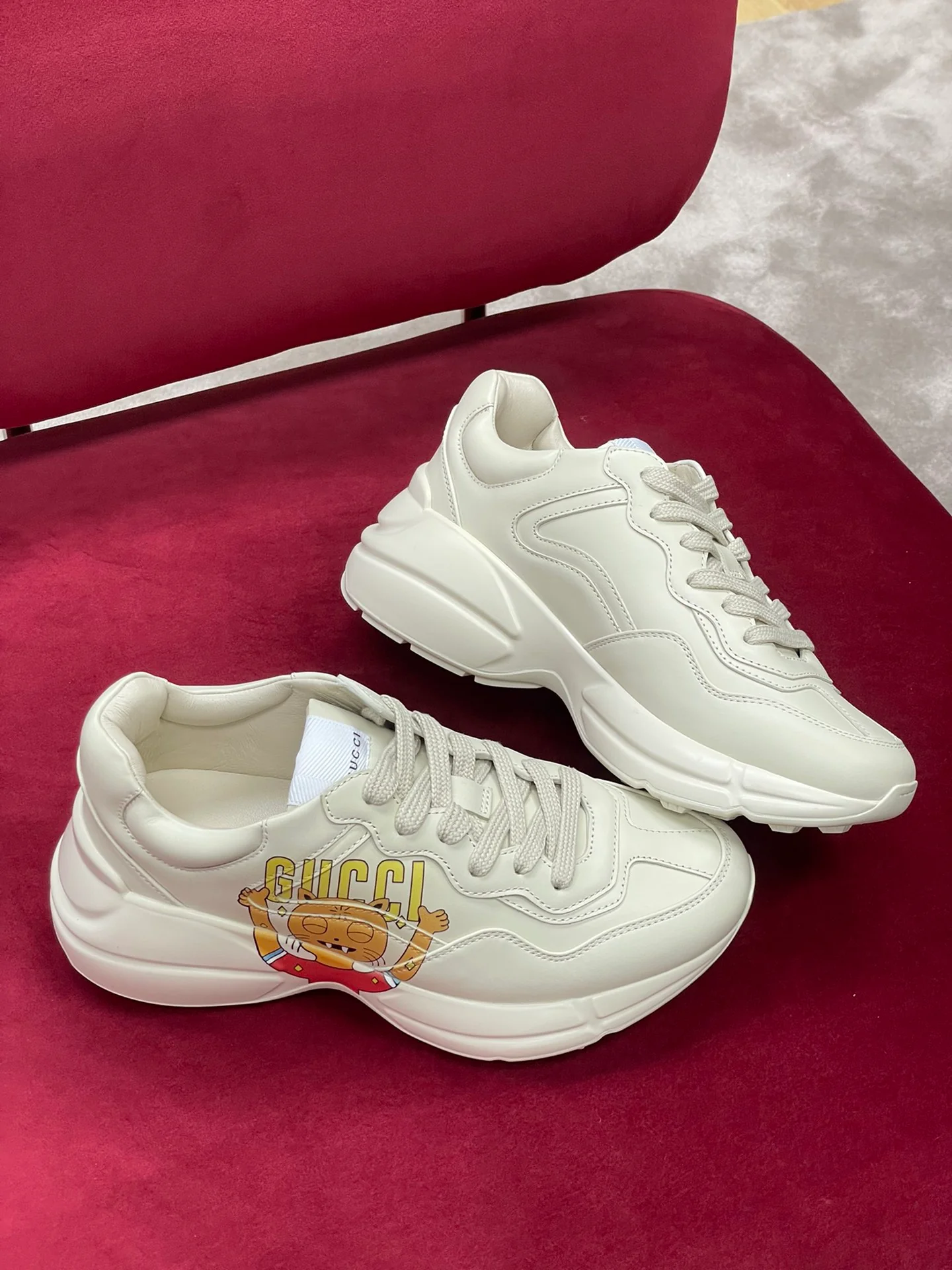 Gucci - Новинка сезона осень/зима 2022 - Обувь 