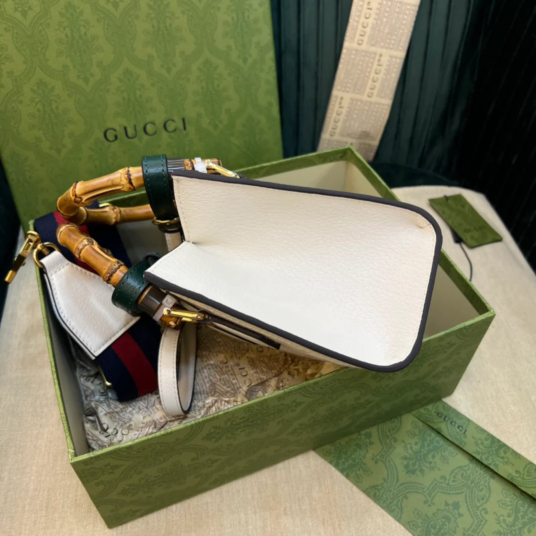 Сумка Gucci из бамбука - 20x16x10 см - белая