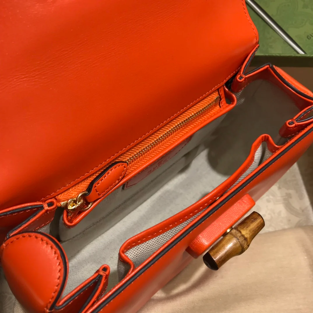 Сумка Gucci Aria Fashion Aria из бамбука - 1