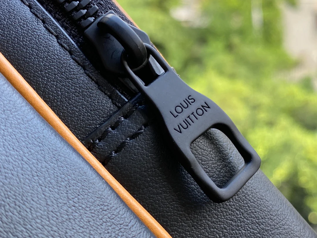 lv-n40379-amazone-shoulder bag