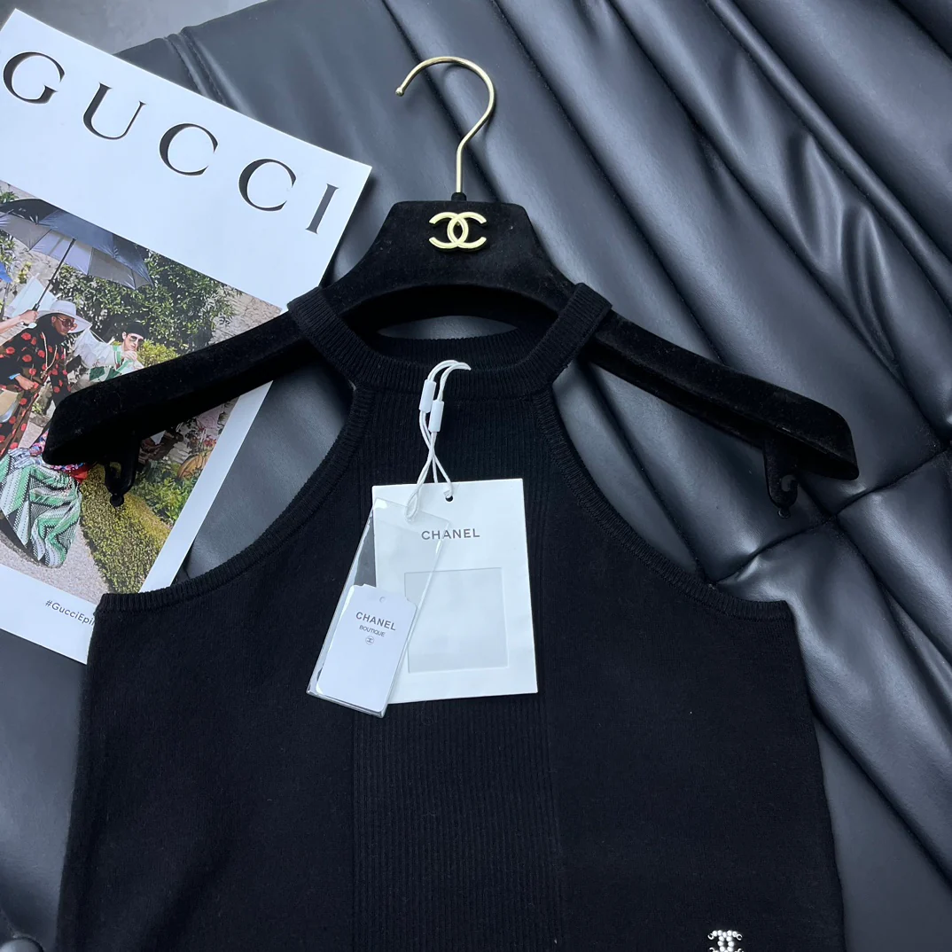 Chanel - Новинка 2403-24 Вязаный жилет с кружевом - Черный