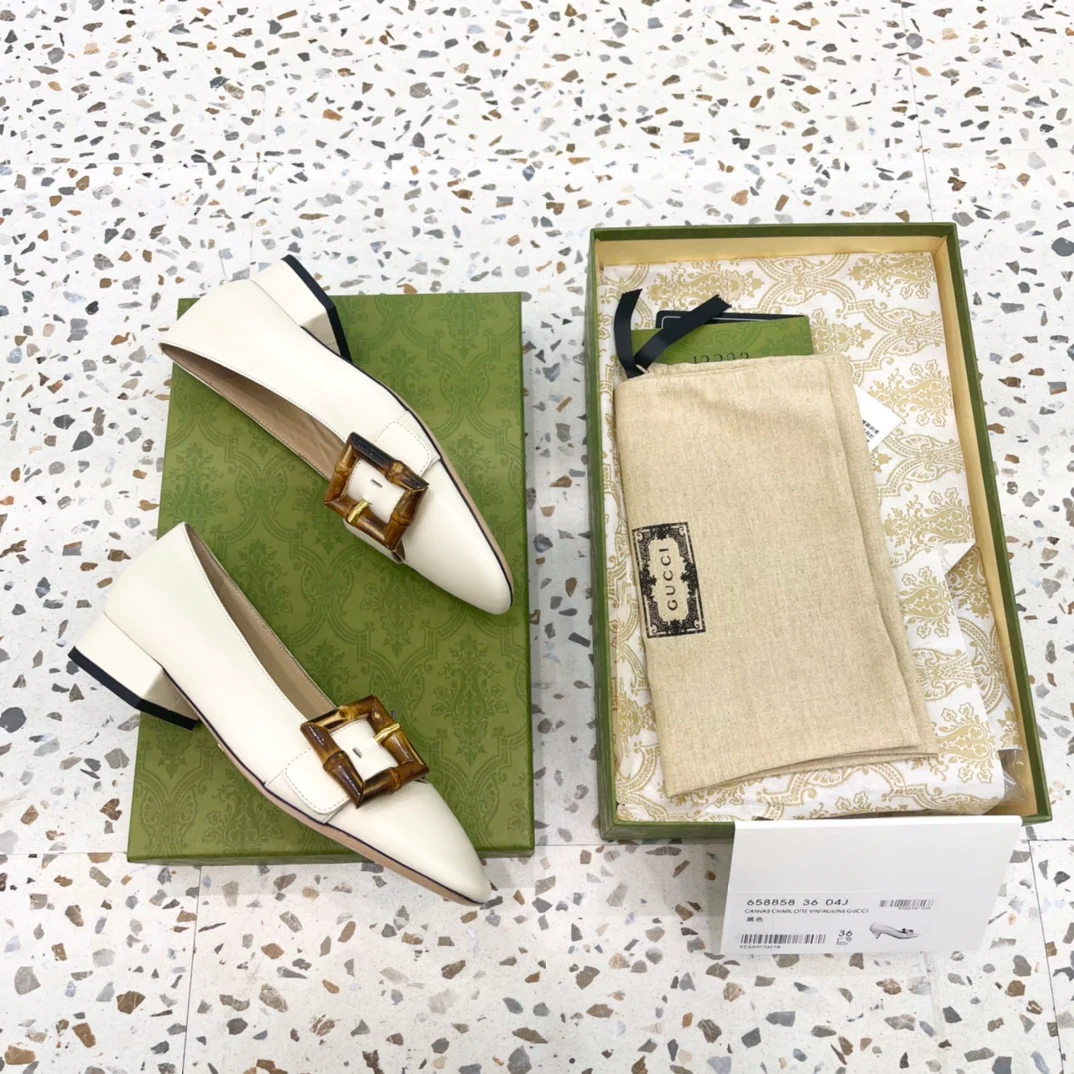 Gucci - Бамбуковая пряжка для обуви - Туфли на низком каблуке - 1