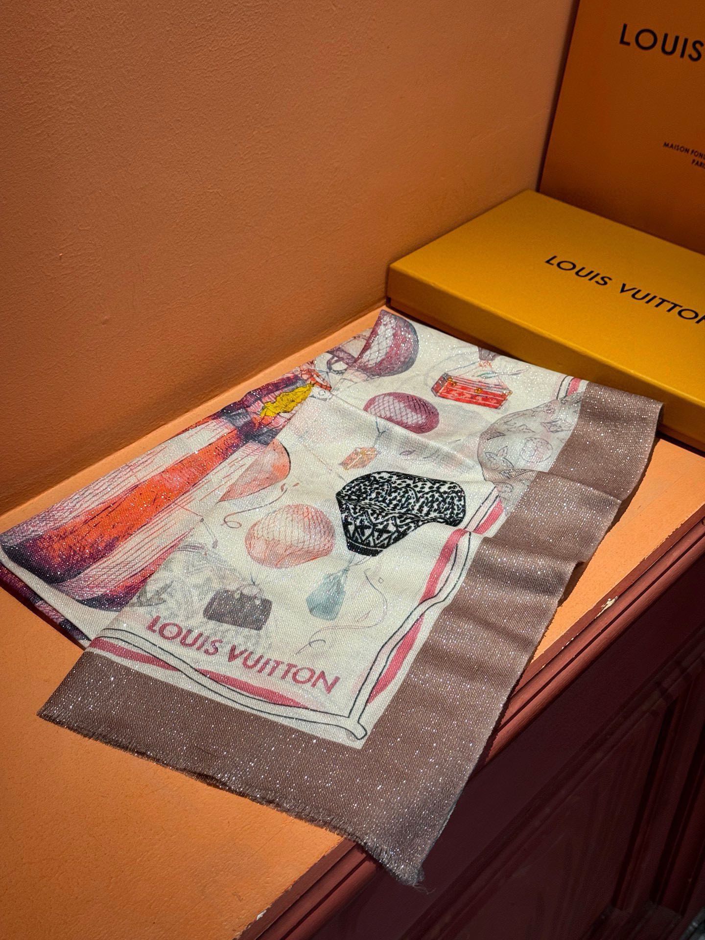 LV-2024-Длинный шарф с изображением воздушного шара-100-200-Коричневый