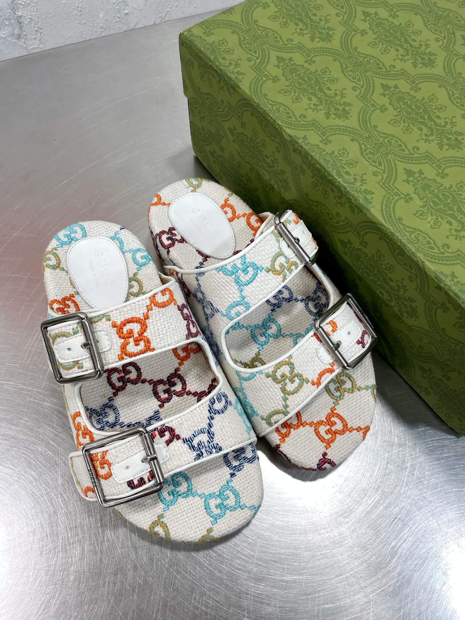 Биркенштоки Gucci