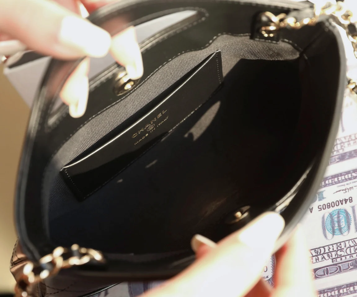 Сумка Chanel Nano 31 - Миниатюрная горизонтальная версия - Черная