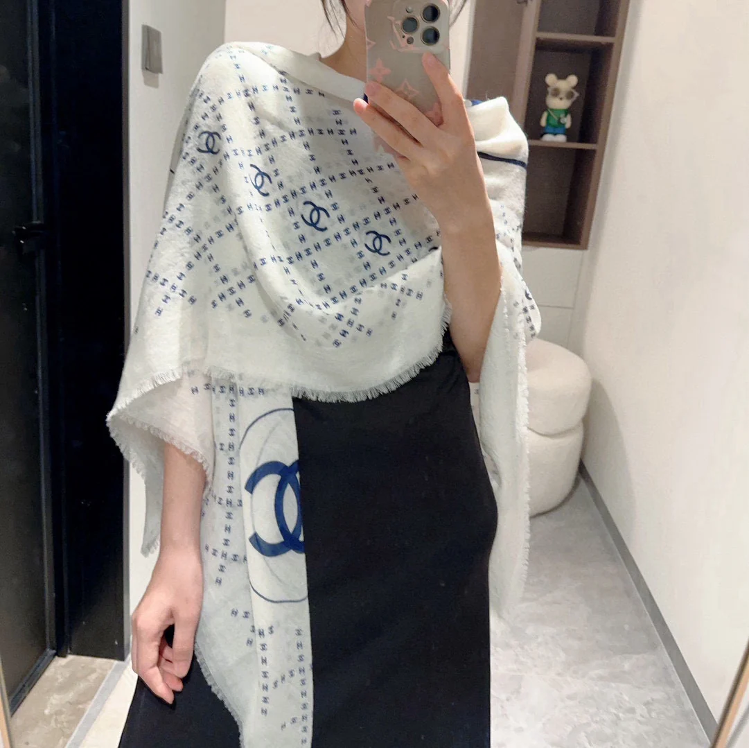 Кашемировый шарф Chanel 2024 - 140-140