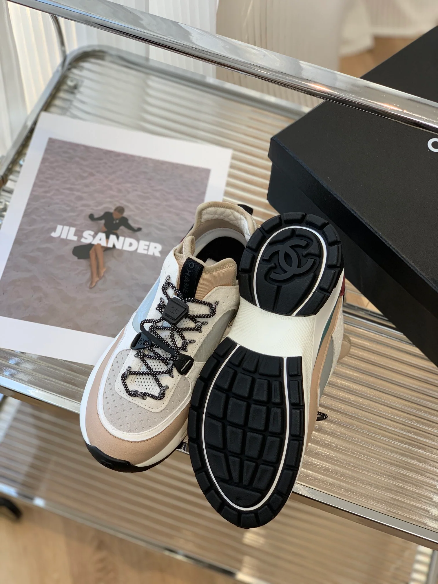 Chanel - Повседневные кроссовки - Серые/Розовые