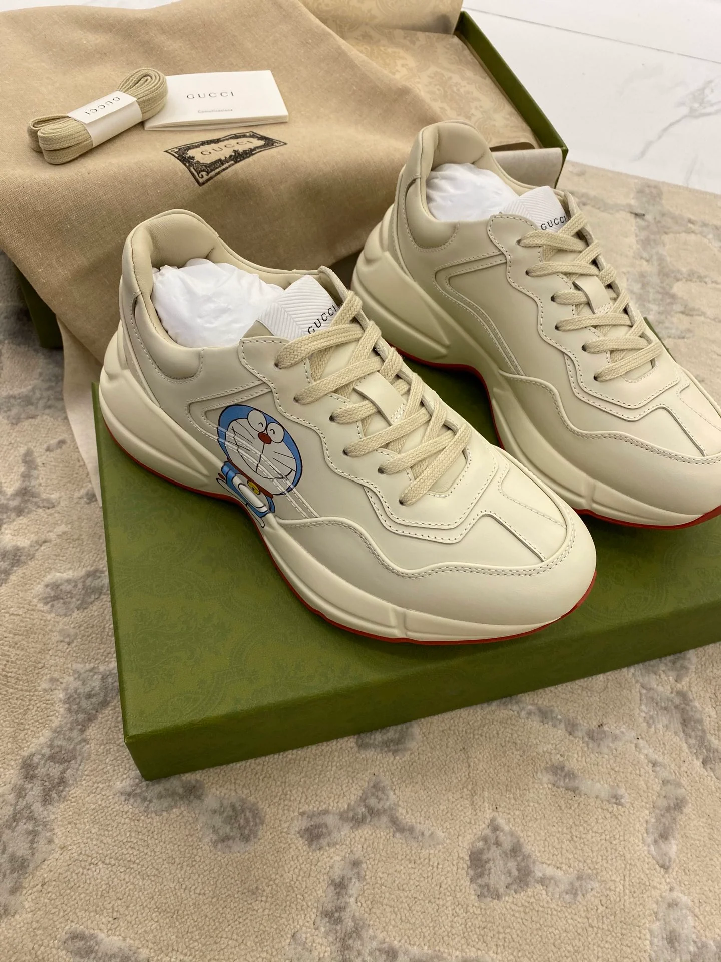 Массивные кроссовки Gucci - унисекс - 18