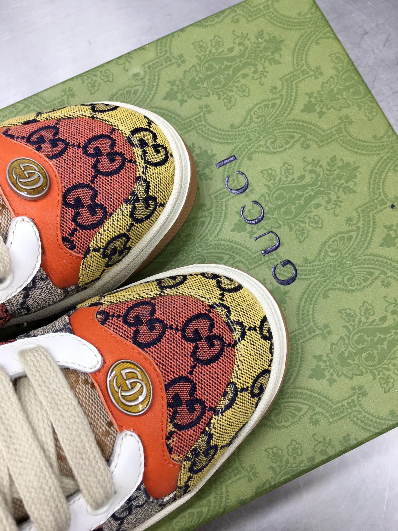 Gucci - Грязные кроссовки - Кроссовки - 10