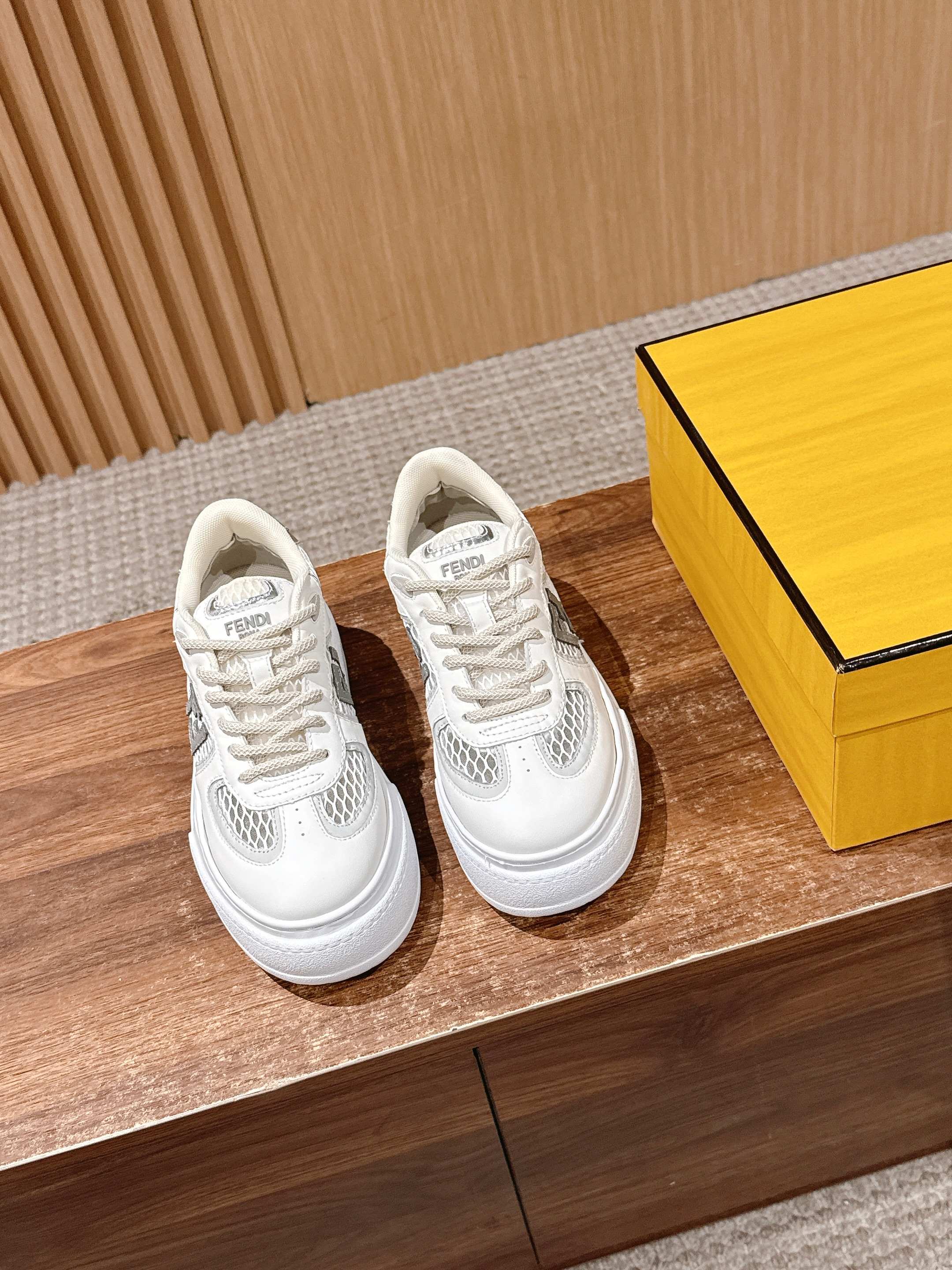 Двухцветные дышащие сетчатые повседневные кроссовки Fendi - серые