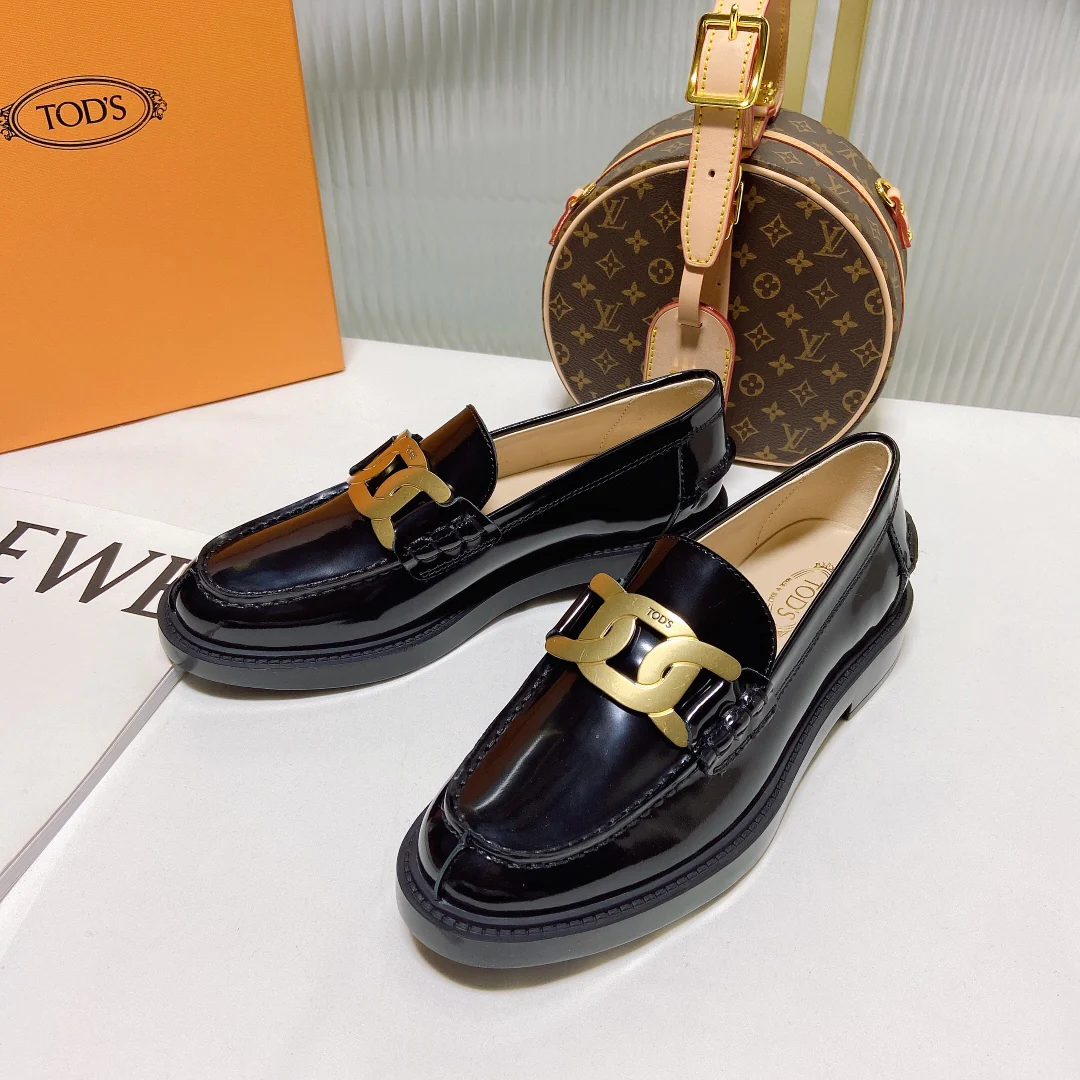 Лоферы на платформе Tods
