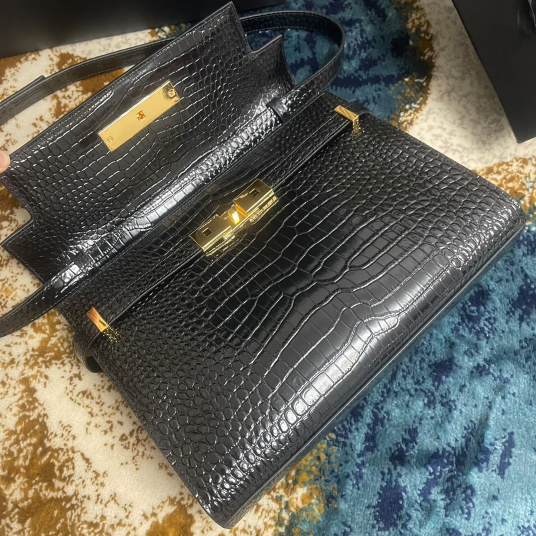 Сумка через плечо YSL Manhattan с тиснением под крокодиловую кожу