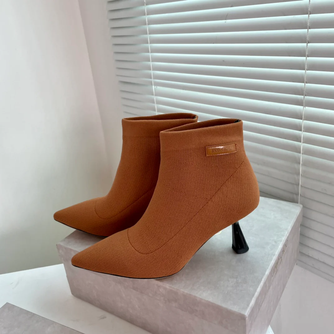 Ботильоны на низком каблуке Jimmy - 2 шт.