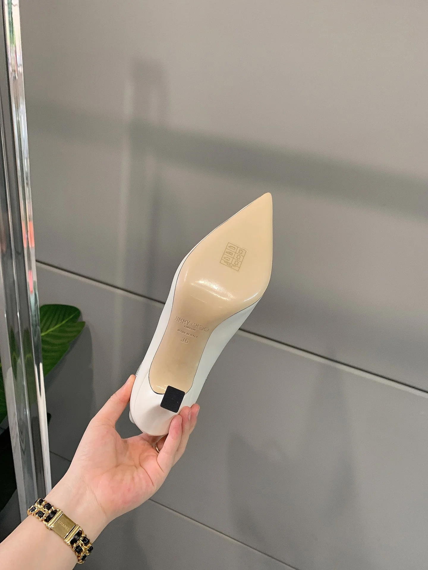 Ботинки Jimmy - Thin Chain Style - на низком каблуке