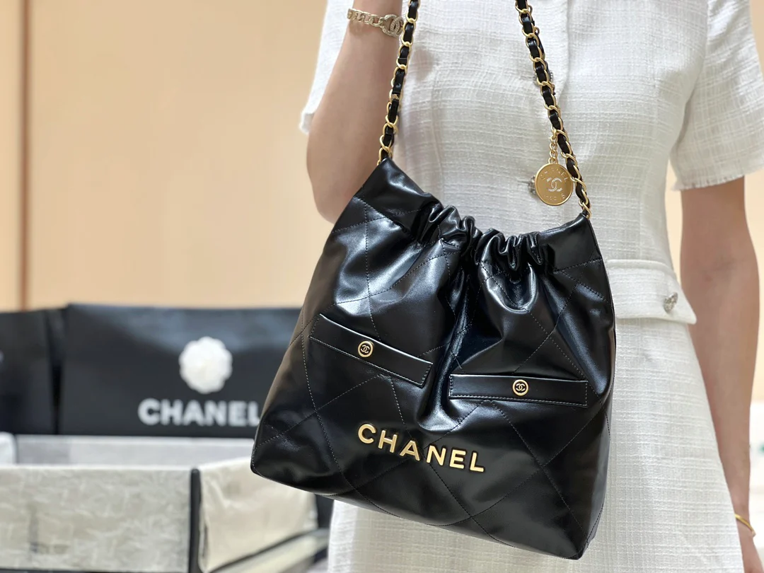 Мусорный мешок Chanel 22bag с двумя отделениями - черный
