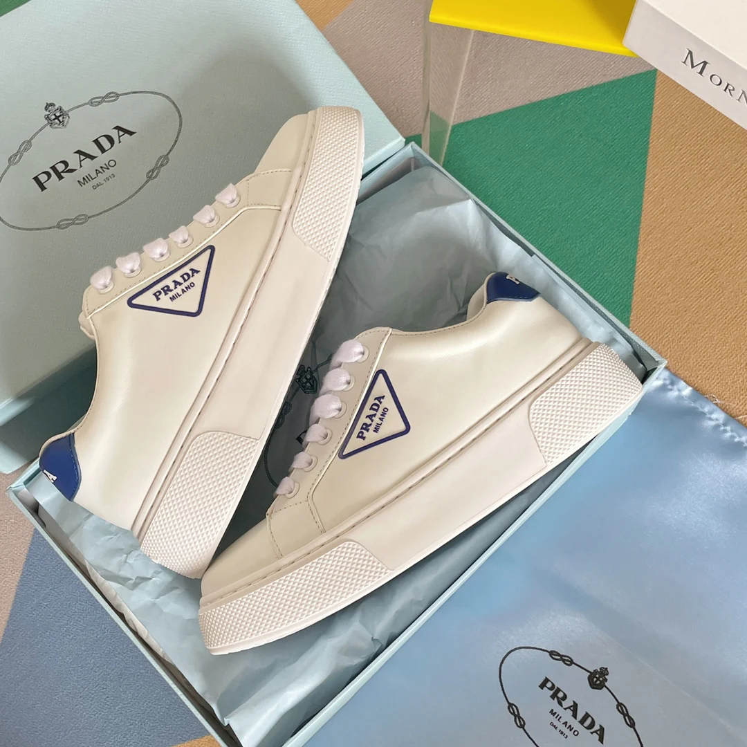 Новые поступления Prada ранней весной 2022 года - Повседневные туфли на платформе - 3