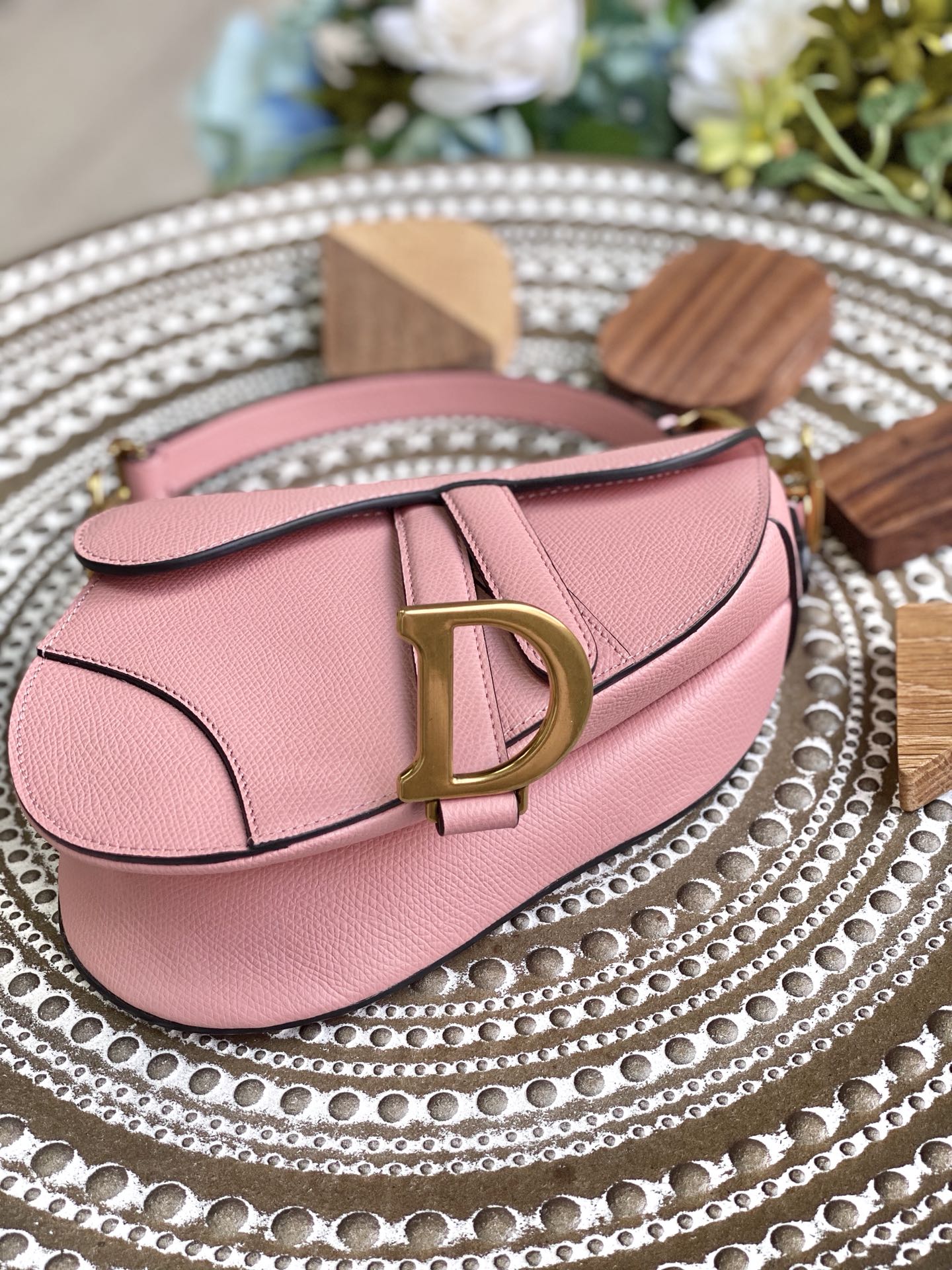 Сумка Dior Saddle Bag - с принтом пальм - маленькая, нежно-розовая - 19 см