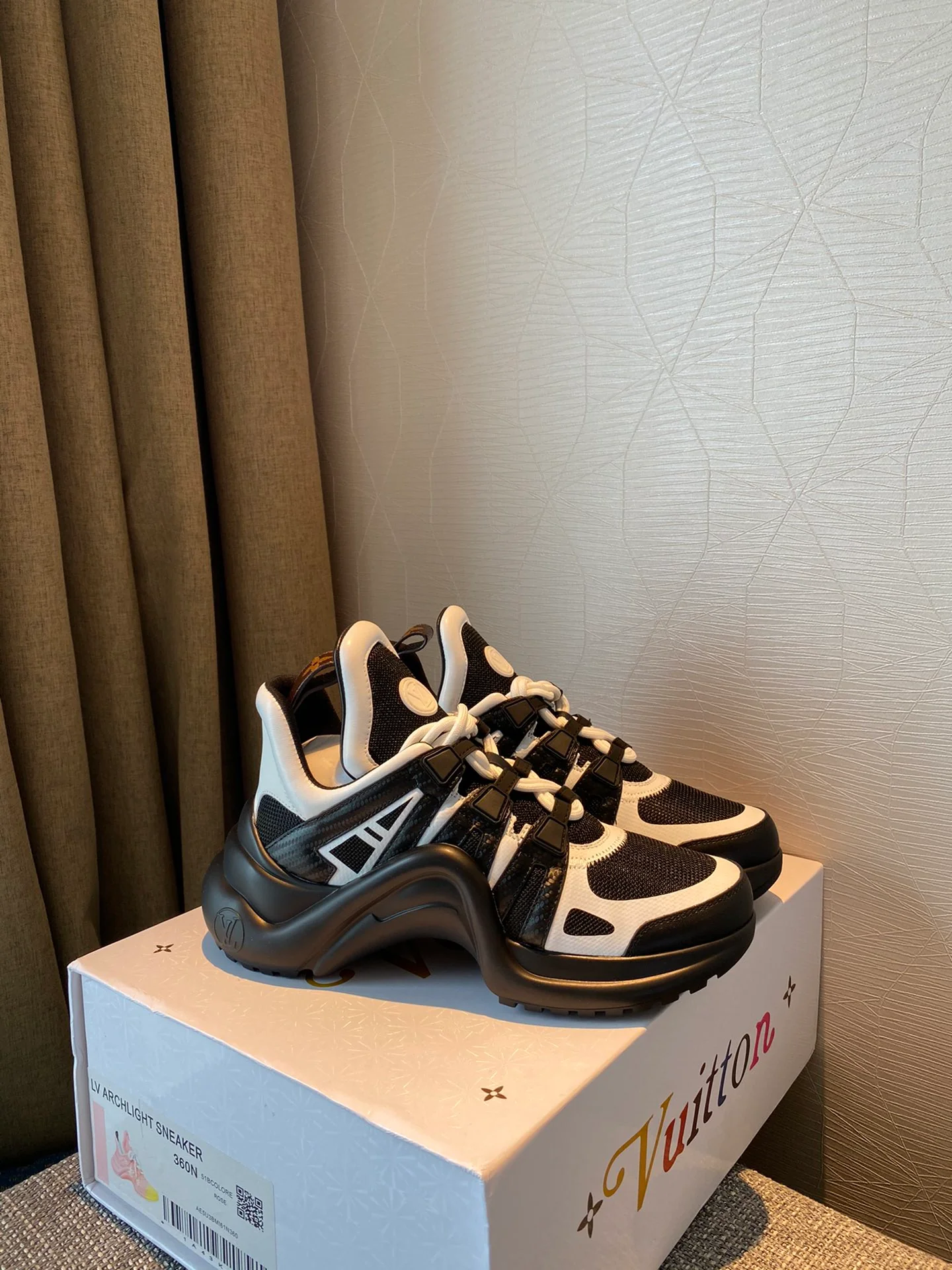 Обувь LV - LV - массивные кроссовки - 4