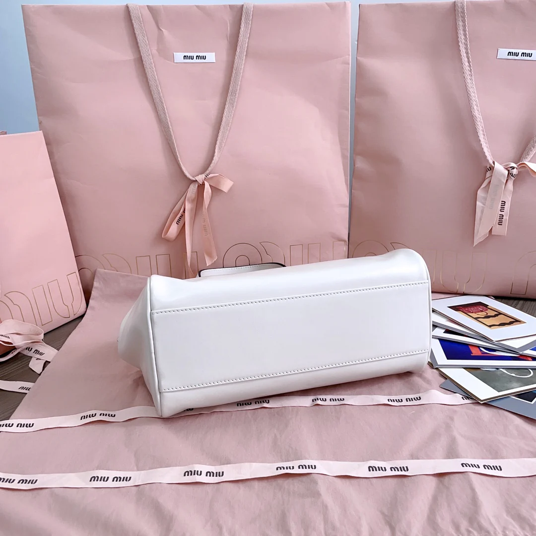 Miu Miu-5bb182 - Сумка для боулинга под мышкой - Белая