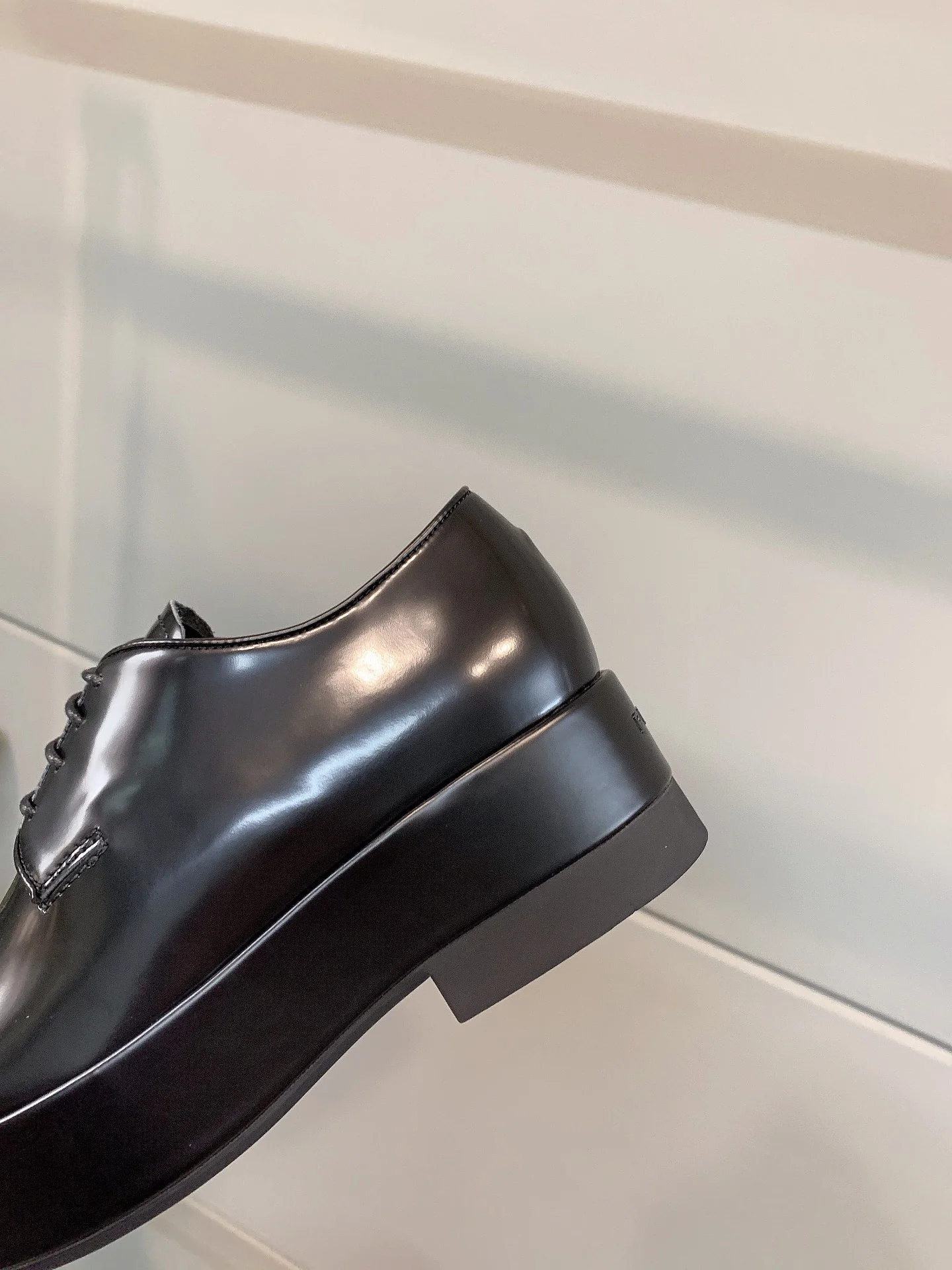 Prada - Кожаные туфли на платформе