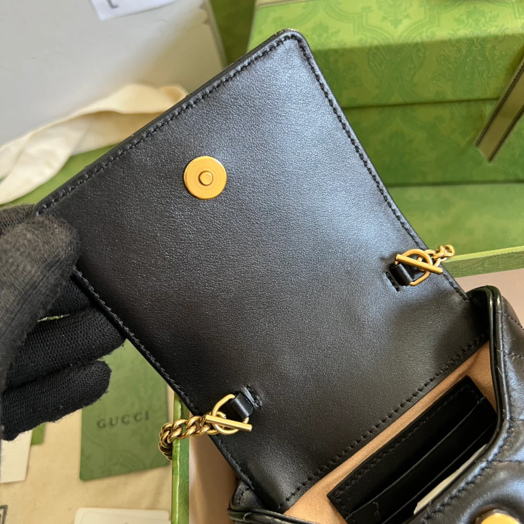 Gucci Marmont 手机包