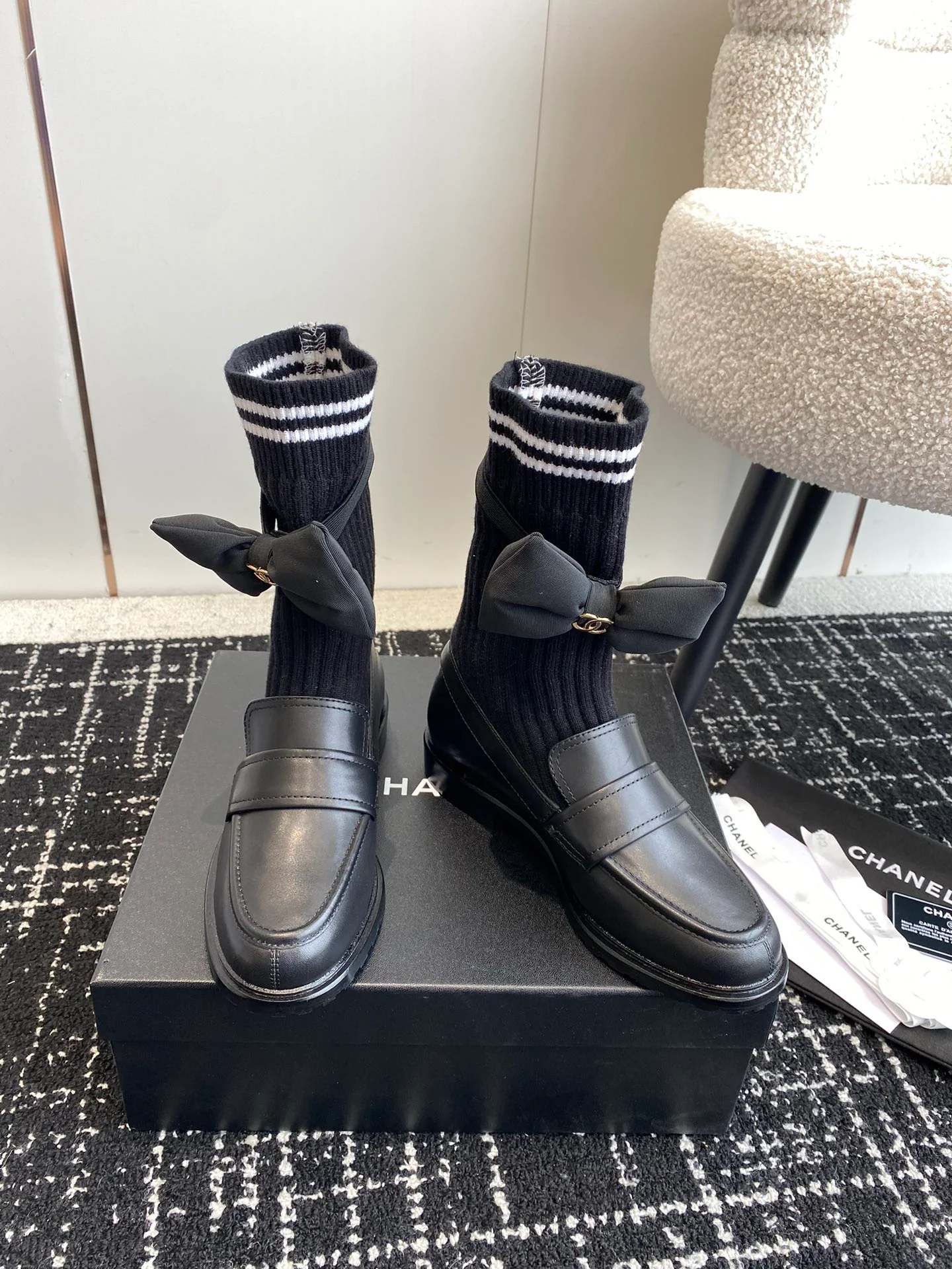 Лоферы Chanel 2024 в стиле 