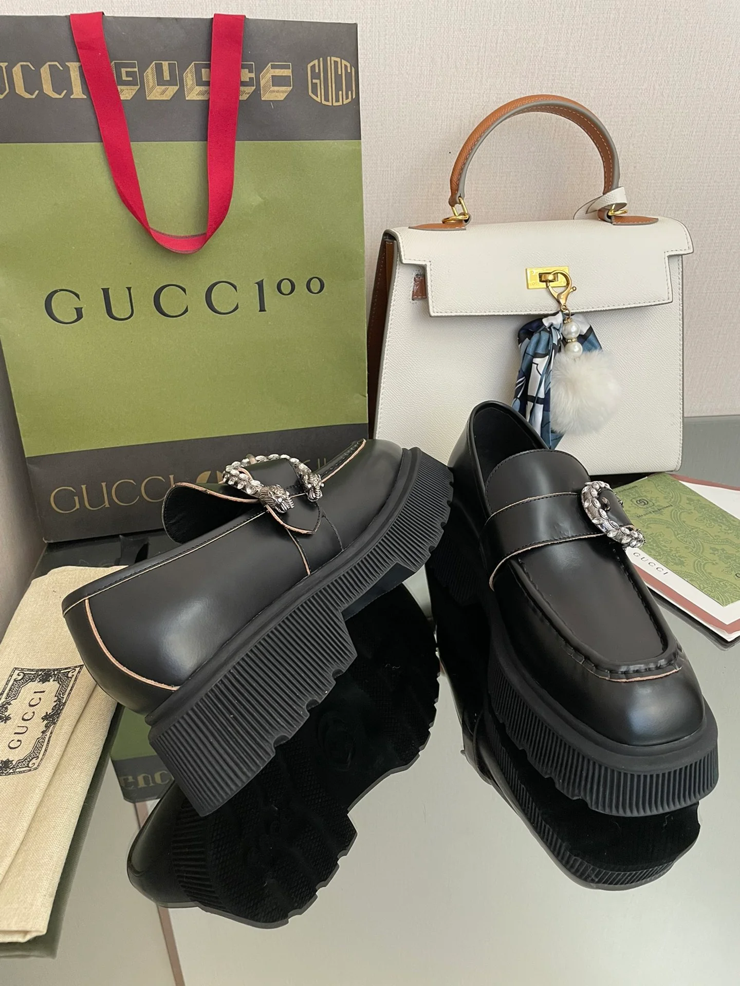 Лоферы на платформе Gucci Dionysus