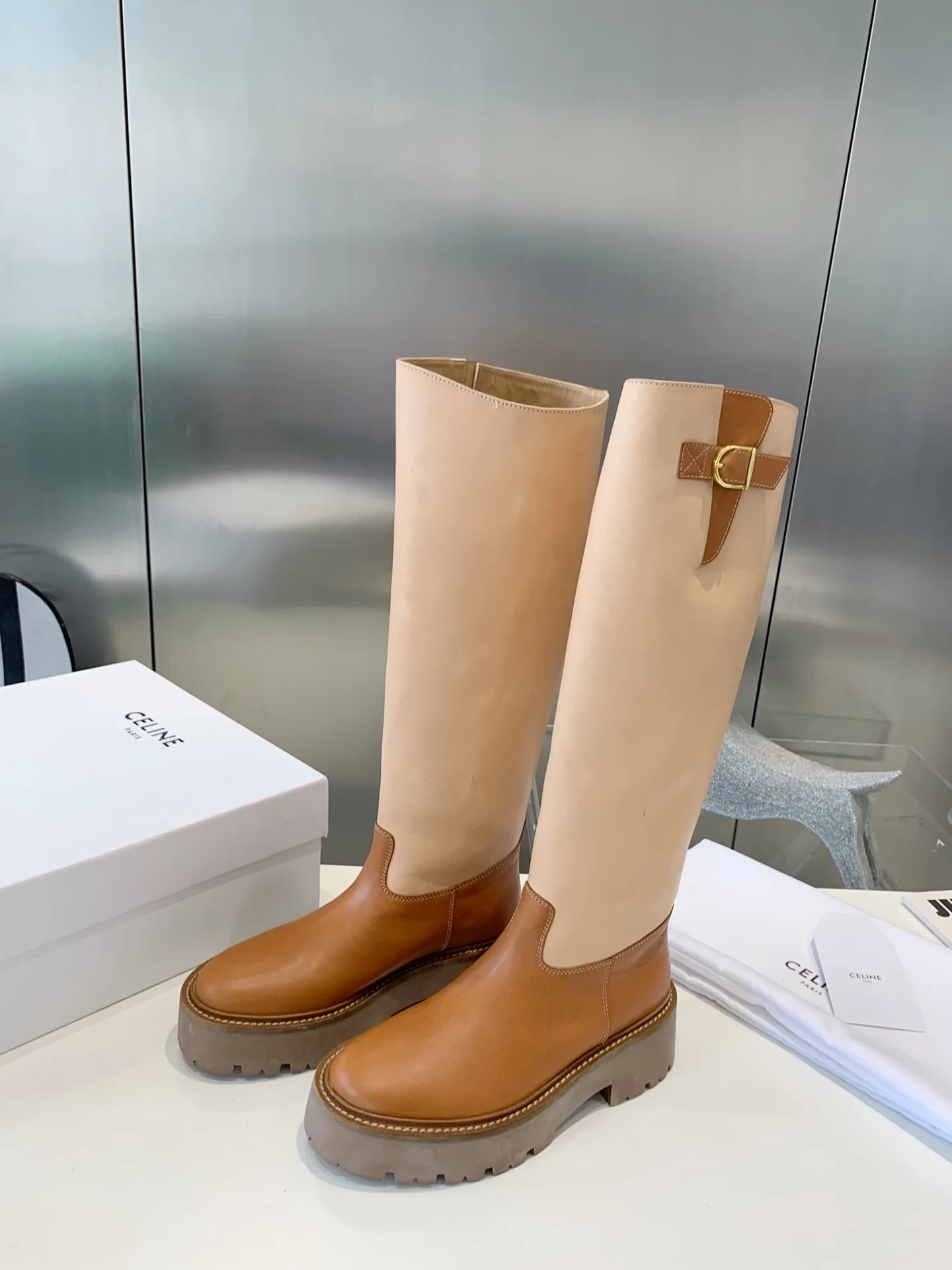 Новые высокие сапоги-челси Celine 2022 года с пряжками - размеры 35-39-40 (изготовлены на заказ) - 1 шт.